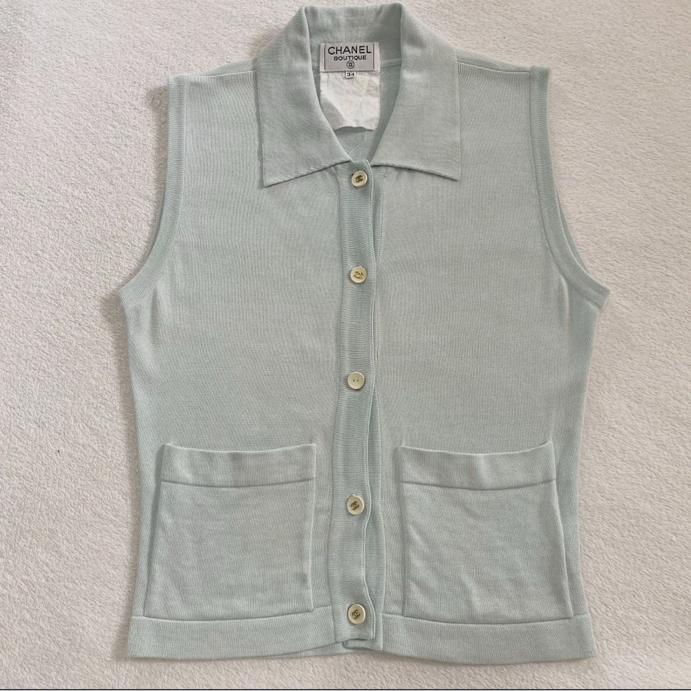 Chanel boutique vintage knitted vest in duck egg blue cc buttons size 34